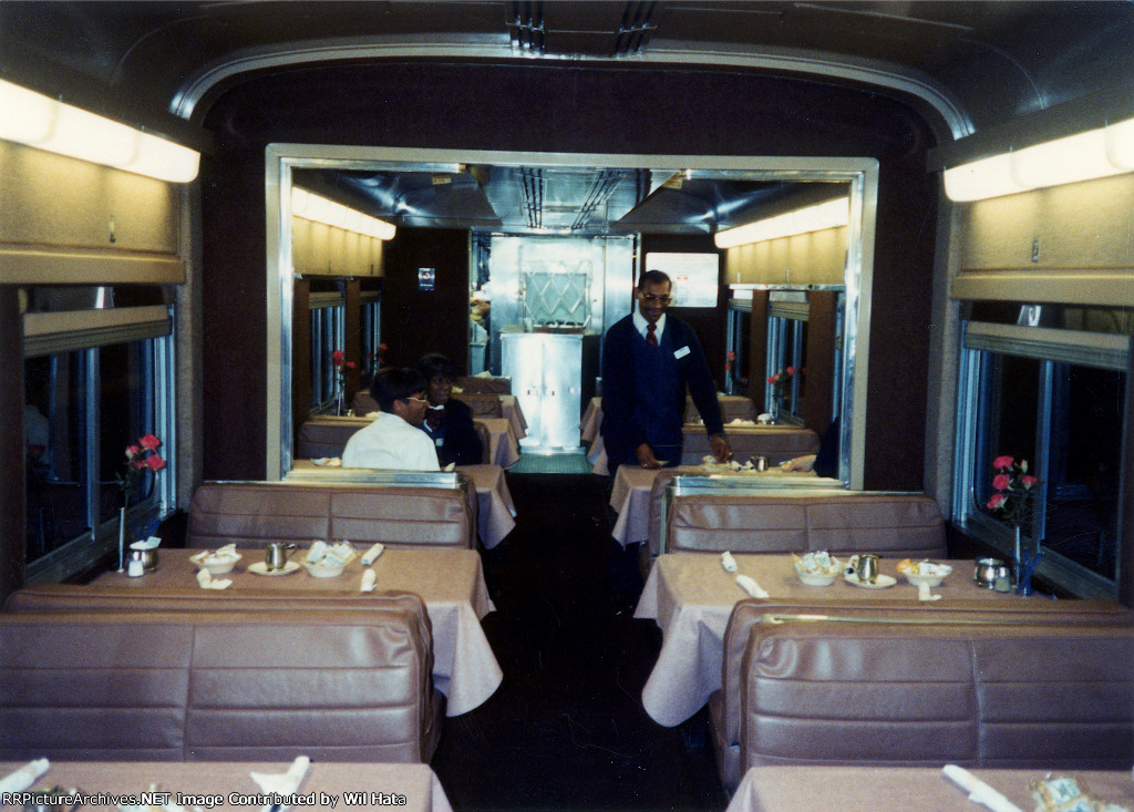 Amtrak Horizon Dinette 530xx Interior